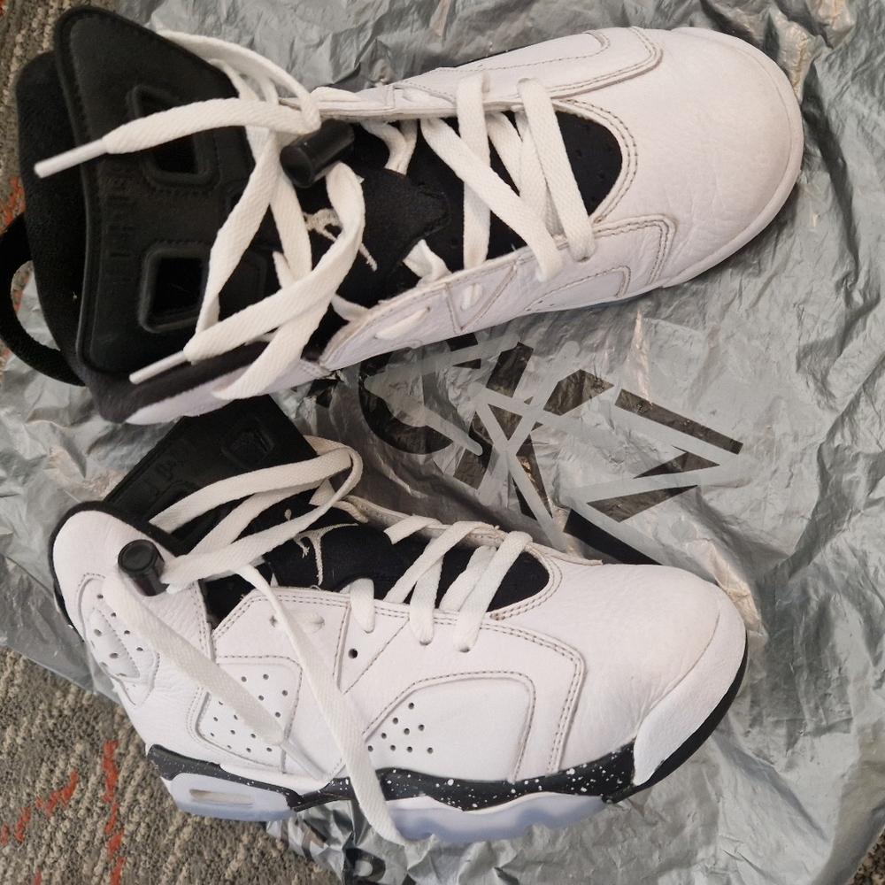 Retro 6 youth